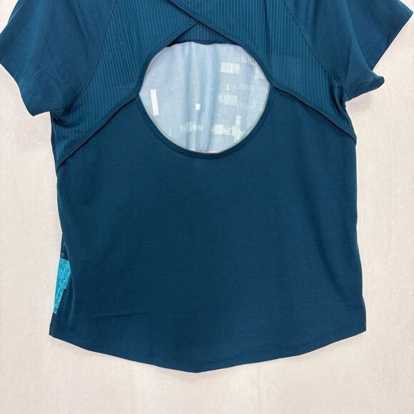 Under Armour Blue & Orange Patterned Short Sleeve Top Women's Size XL - Picture 10 of 14